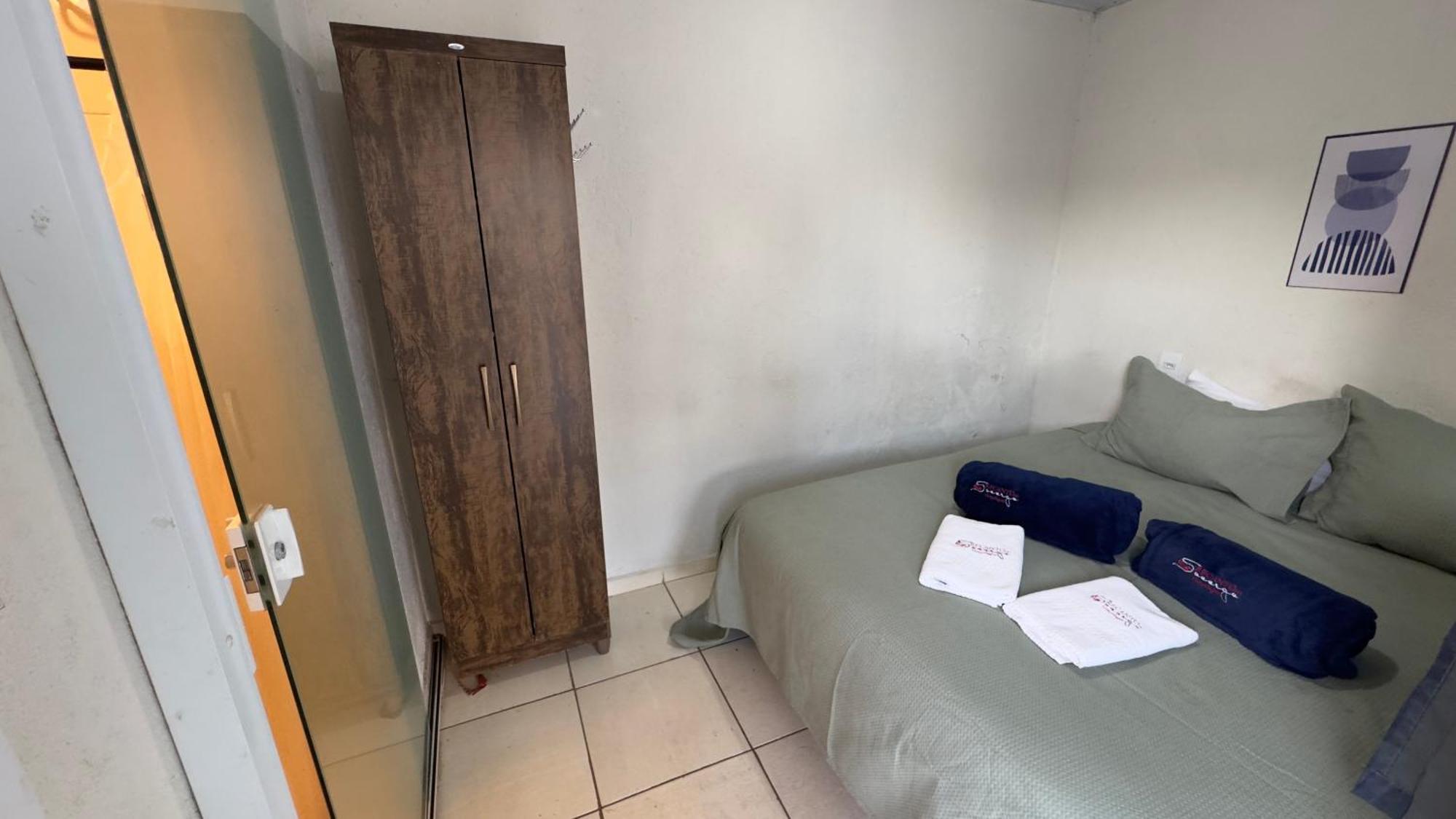 Casas De Temporadas - Hotel Recanto Do Sossego Uberlândia Zimmer foto